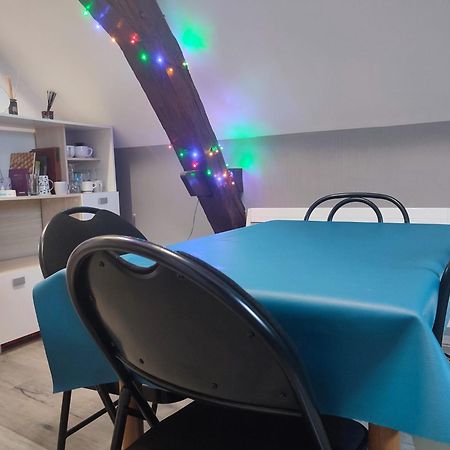 Grand Appartement Chaleureux Mirebeau-sur-Beze エクステリア 写真
